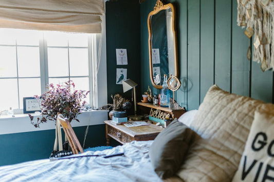 Modern Feng Shui: Enhancing Health, Love, and Home with Crystal Decor