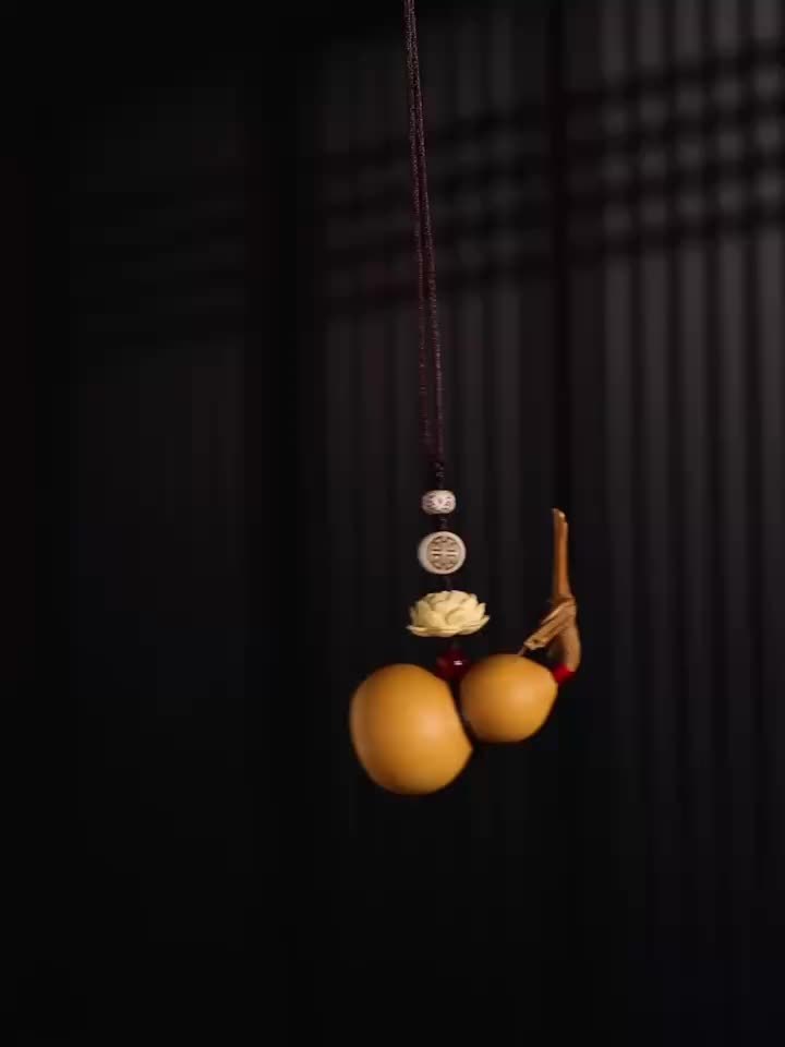 Natural Gourd Pendant – Good Luck Feng Shui Mascot & Gift