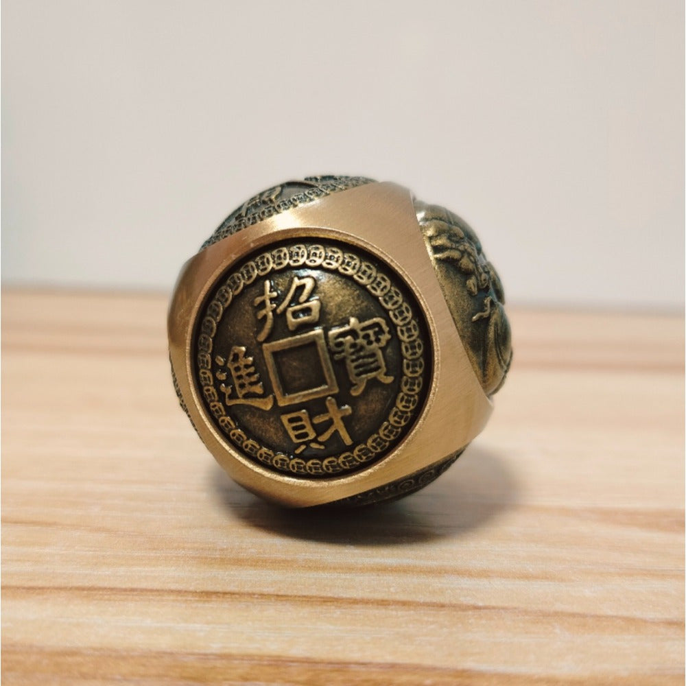 1pc Vintage Brass Six-sided Small Ornament, A Spherical Deco