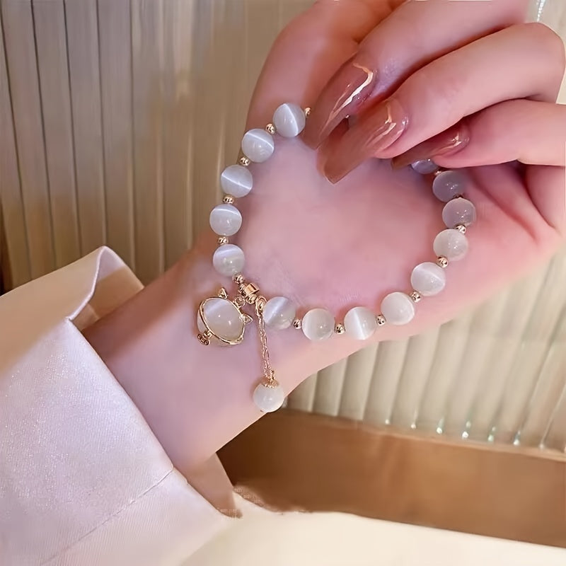 Opal Beaded Bracelet with Cat Pendant – Stylish Gift for Any Occasion