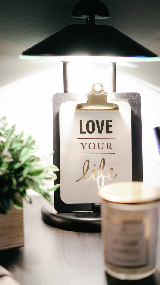 Modern Feng Shui: Improve Your Love and Wealth with Home Decor