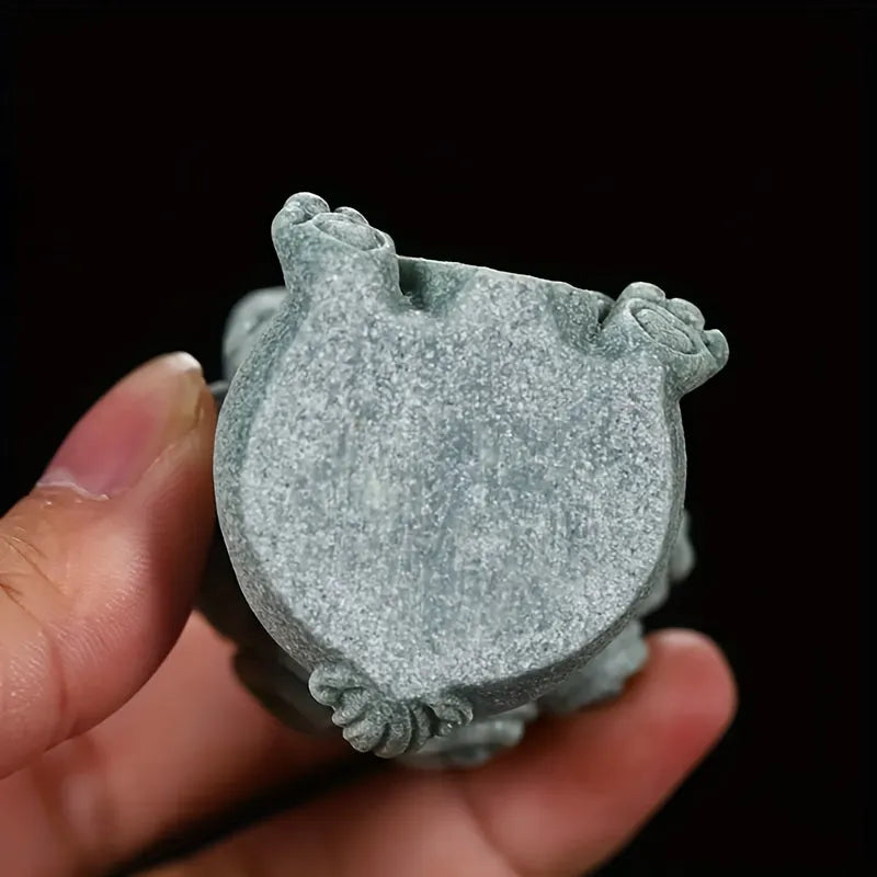 Sandstone Pixiu Figurine – Feng Shui Wealth Guardian for Desk Decor