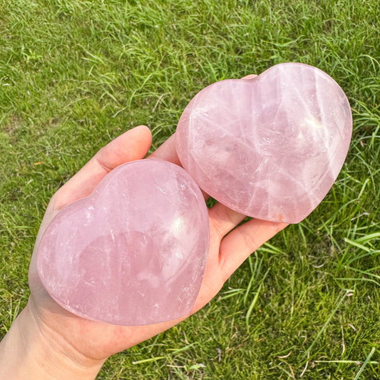 [1 Rose Quartz Crystal] 1 Rose Quartz Heart-Shaped Crystal O
