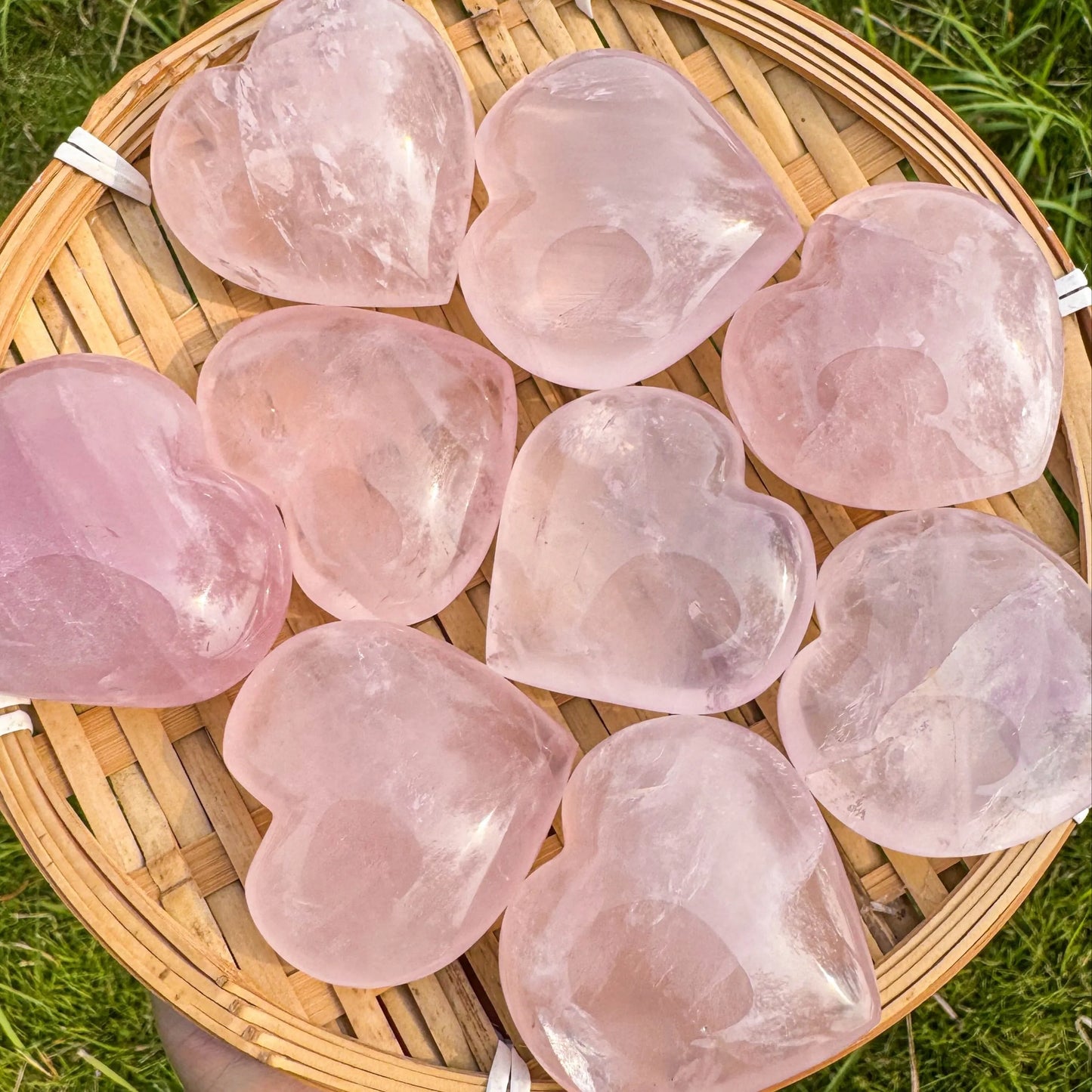 [1 Rose Quartz Crystal] 1 Rose Quartz Heart-Shaped Crystal O