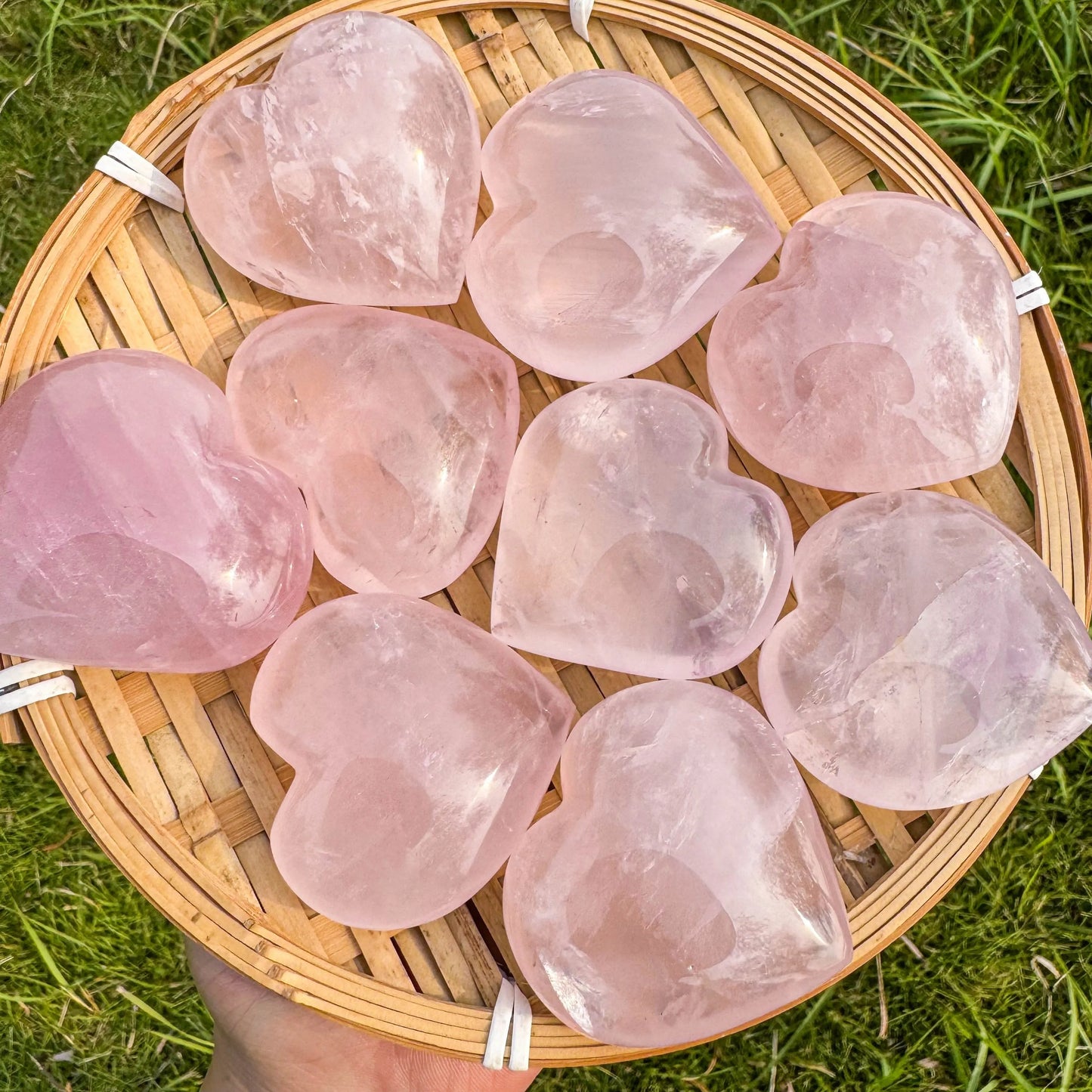 [1 Rose Quartz Crystal] 1 Rose Quartz Heart-Shaped Crystal O