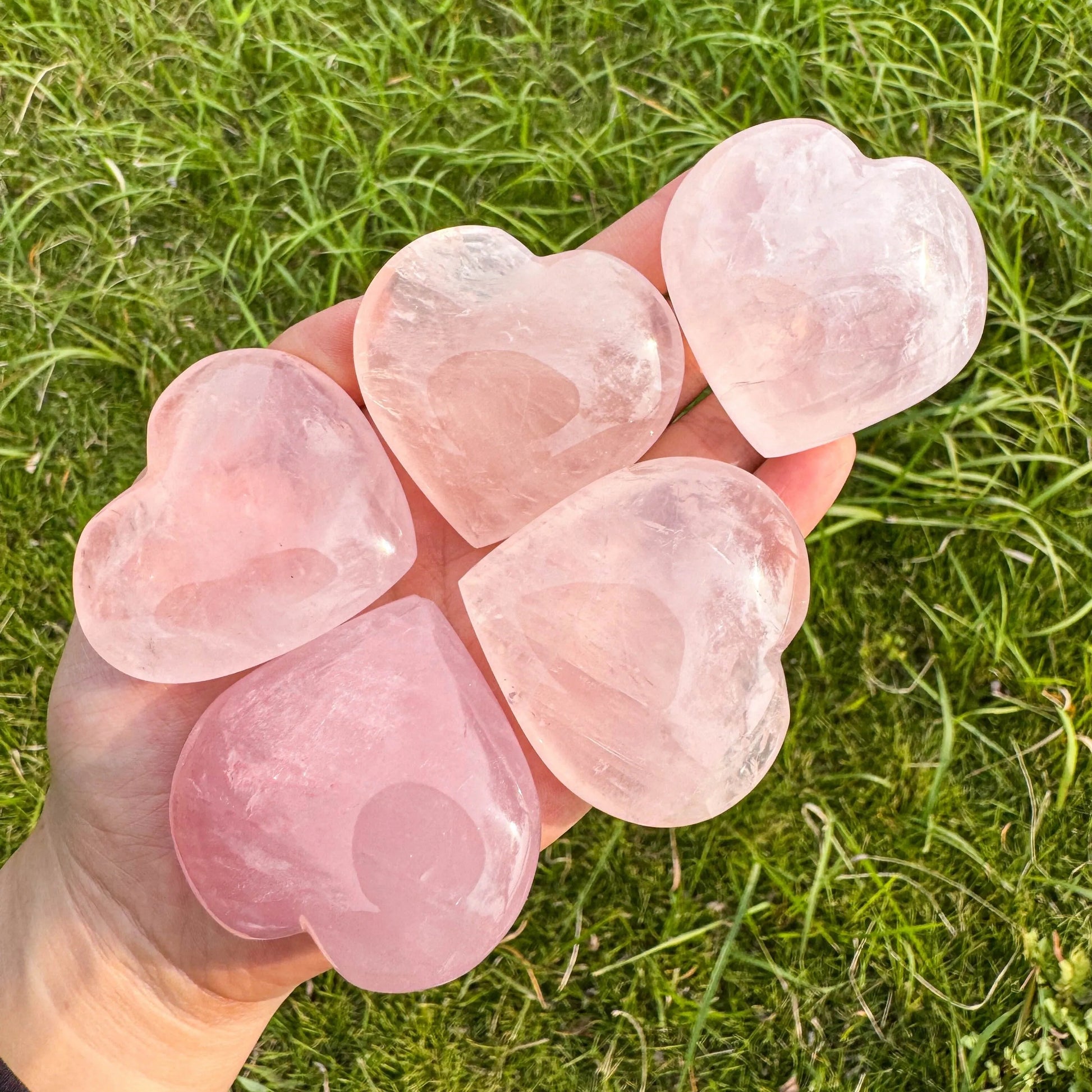 [1 Rose Quartz Crystal] 1 Rose Quartz Heart-Shaped Crystal O