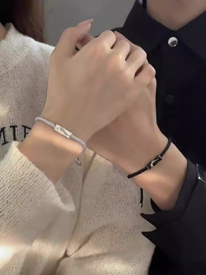 Love Bonding Bracelet